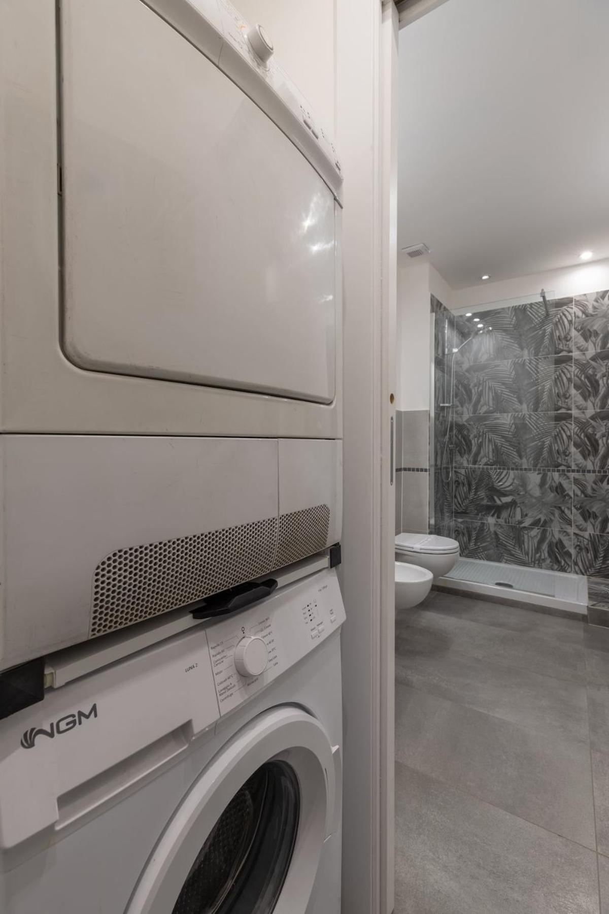 Careggi-rifredi Chic Tramvia-parking Apartment Florence
